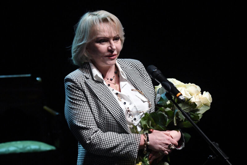 «Ей не нужна была сцена»: как дочь Михаила Ульянова отказалась от звездной карьеры, но посвятила жизнь памяти великого отца