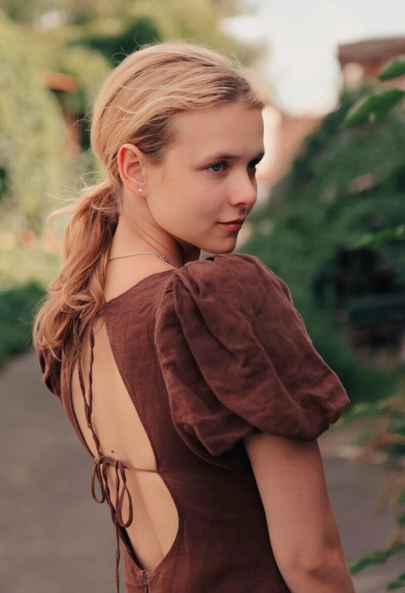 Юная балерина Анна Панкратова, ставшая новой музой и супругой актера.