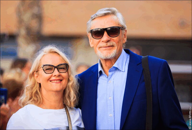 «Его семья омрачала чувства»: почему 79-летний Александр Михайлов 20 лет не разводился с женой ради любовницы