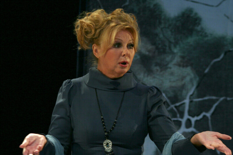 Семья Ширвиндт: Александр Анатольевич, Наталья Николаевна и их сын Михаил.