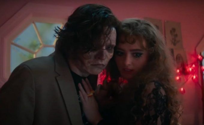 Коул в фильме «Лиза Франкенштейн» / MXN Entertainment