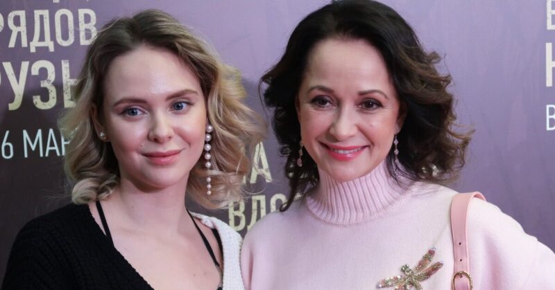 Позднее материнство: Ольга Кабо с сыном Виктором.