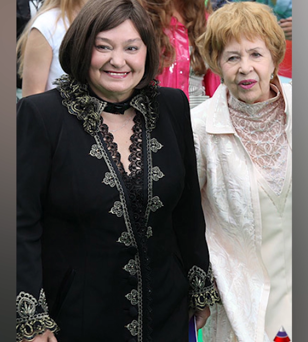 «Я хотела выглядеть потрясающе»: как 64-летняя Наталья Бондарчук решилась на пластику и похудела на 15 кг ради юбилея