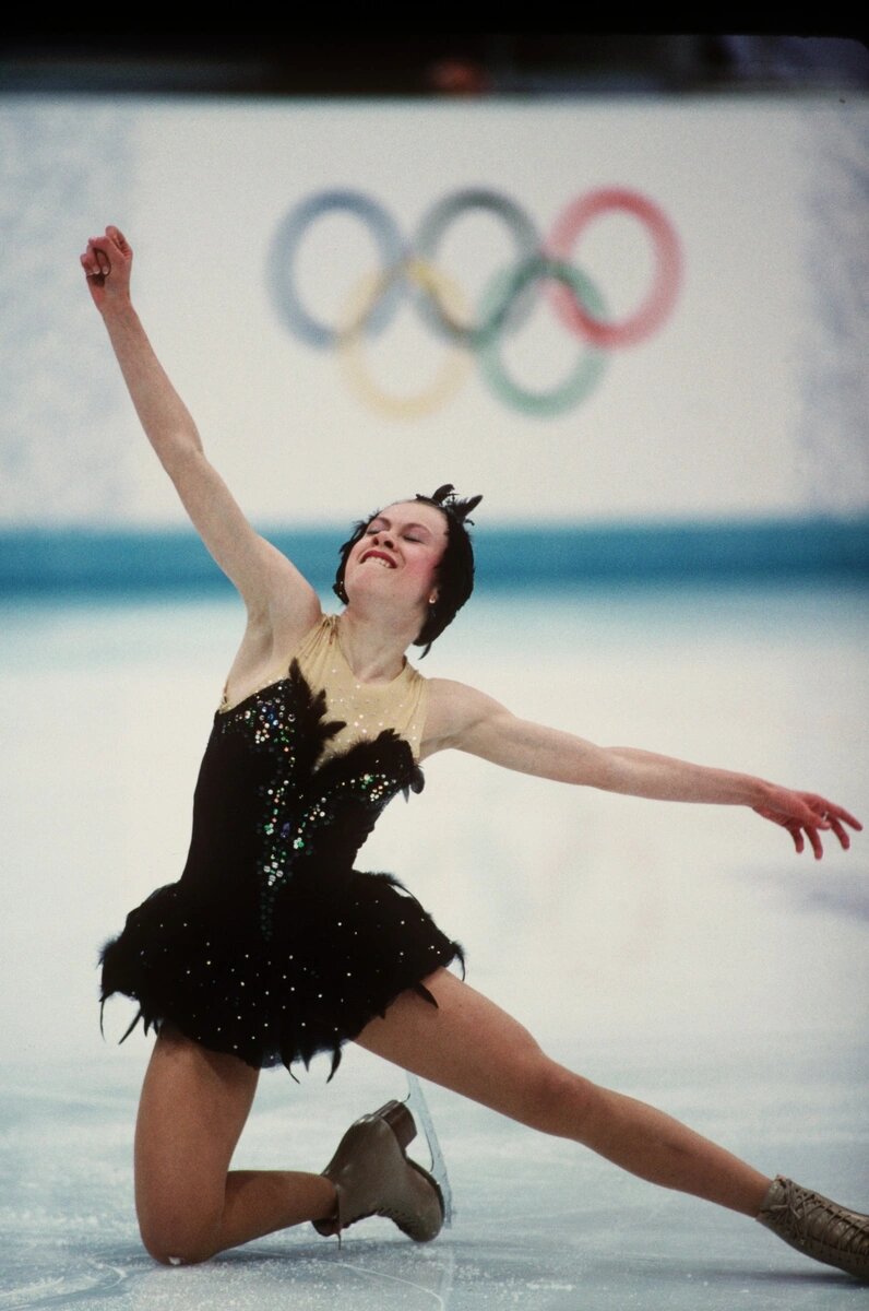 «Чувствовала себя красивой куклой»: как олимпийское золото в 17 лет сломало жизнь Оксаны Баюл, и почему в 48 она выглядит старше своих лет