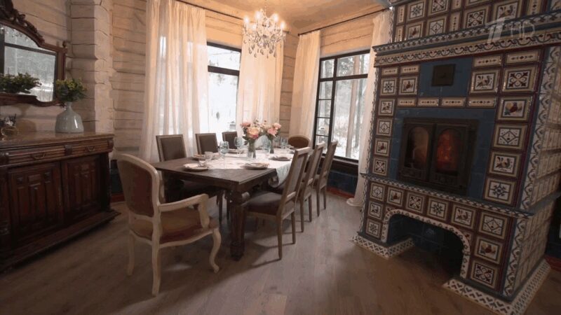 «Дворянское гнездо» в Подмосковье: как Сергей Жигунов, звезда «Гардемаринов», построил усадьбу XIX века с русской печью и вишневым садом