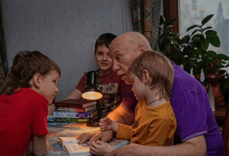 «Одиночество в 63»: почему дочь Леонида Куравлева не продолжила актерскую династию, а его трое внуков избегают публичности?