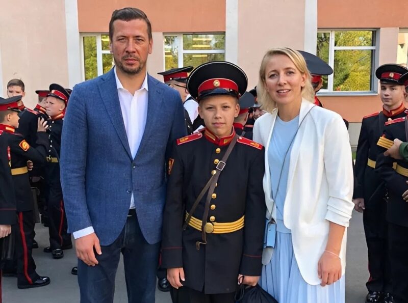 «Это их личное дело»: почему 15-летний сын Дмитрия Певцова ушёл из Суворовского училища, бросив военную карьеру?