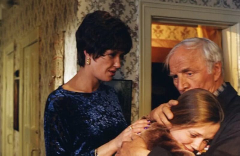 «Ты ничего не можешь!»: как 17-летняя Анна Синякина пережила съёмки «Ворошиловского стрелка» и почему Ульянов её спас