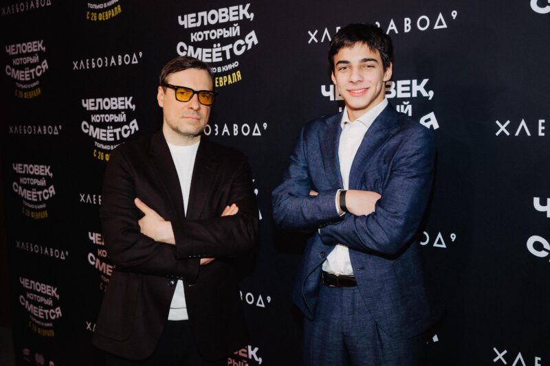 Скандальный развод и 7 детей: Цыганов вывел сына в кино