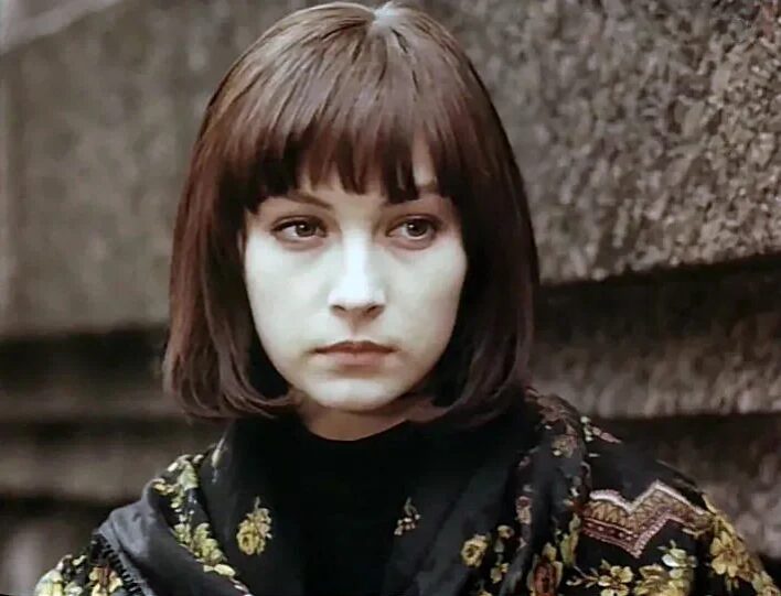 Ксения Качалина в фильме «Дикая любовь», 1993 год