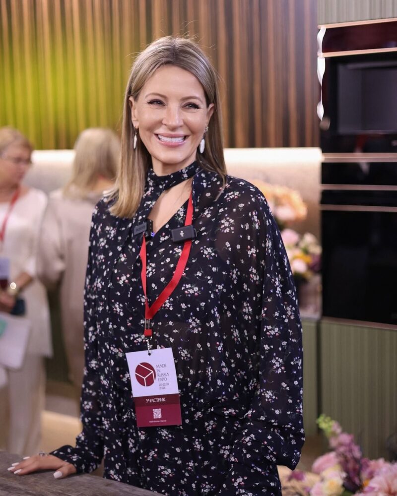 Роковая красавица из «Бандитского Петербурга»: как 56-летняя Евгения Крюкова пережила «векторный» брак, трагедию любимого и дважды обрела счастье