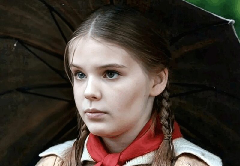 Евгения Абдулова в юности: унаследовала упрямый характер отца.