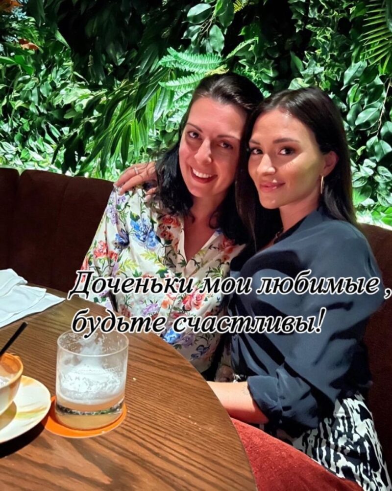 «Я не ищу нового счастья»: как живут сегодня вдова и дочери Владимира Мигули, спустя почти 30 лет после его ухода