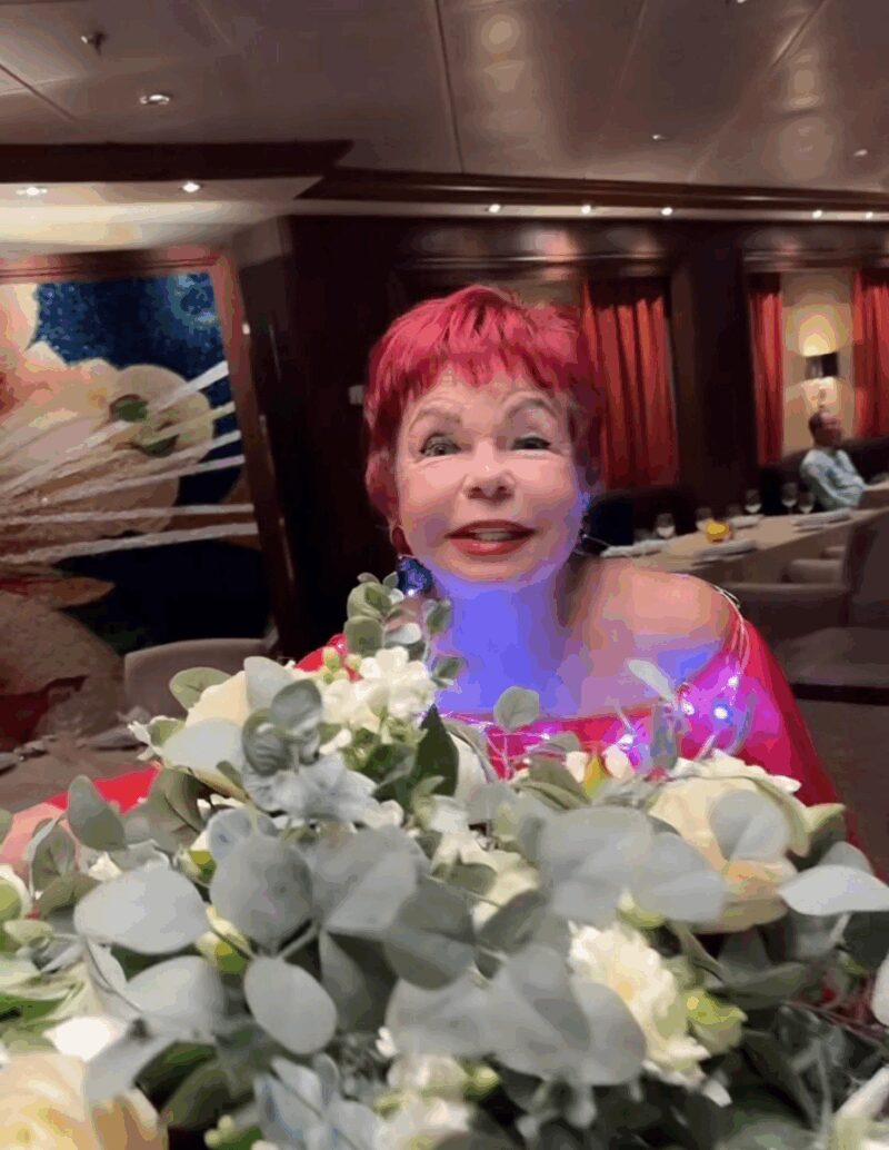 «Я вас люблю»: как 80-летний юбилей мамы Королёвой обернулся драмой для зятя и внука