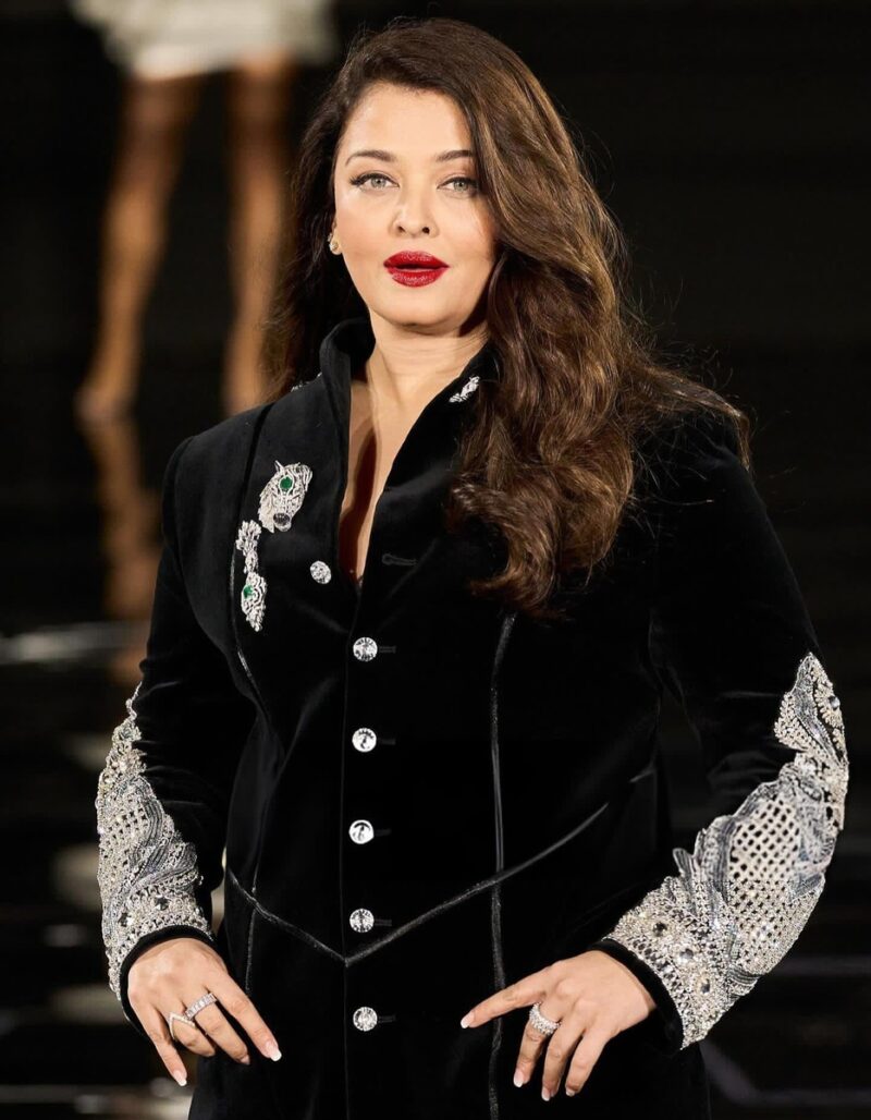 Звезда Болливуда на одном из последних светских мероприятий.