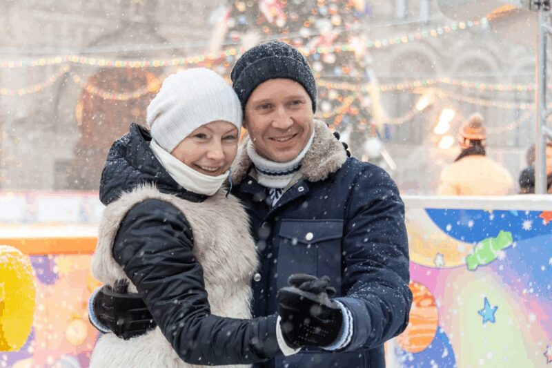 «Как лабораторная мышь»: 59-летний Евгений Миронов скрывал сына 6 лет, а его мать изменила взгляды на брак после появления внука