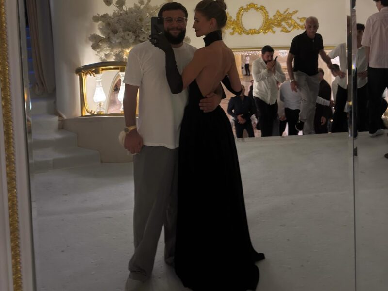 Миллионы на подарки и тайные ссоры: что происходит у Наваи?