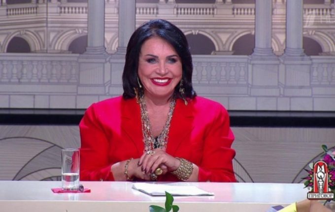 Надежда Бабкина в студии программы «Модный приговор».