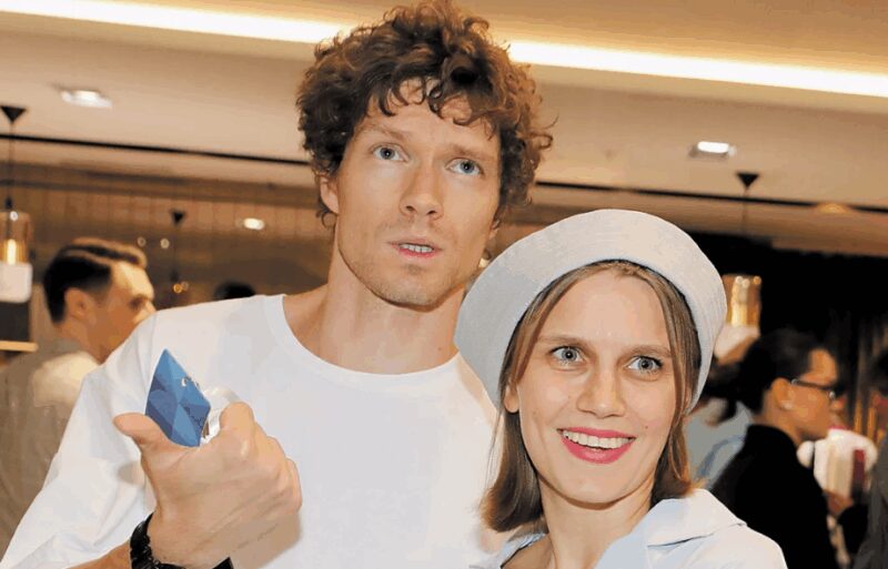 Дарья Мельникова и Роман Набатов: тайный брак и рождение ребёнка, ставшие сюрпризом.