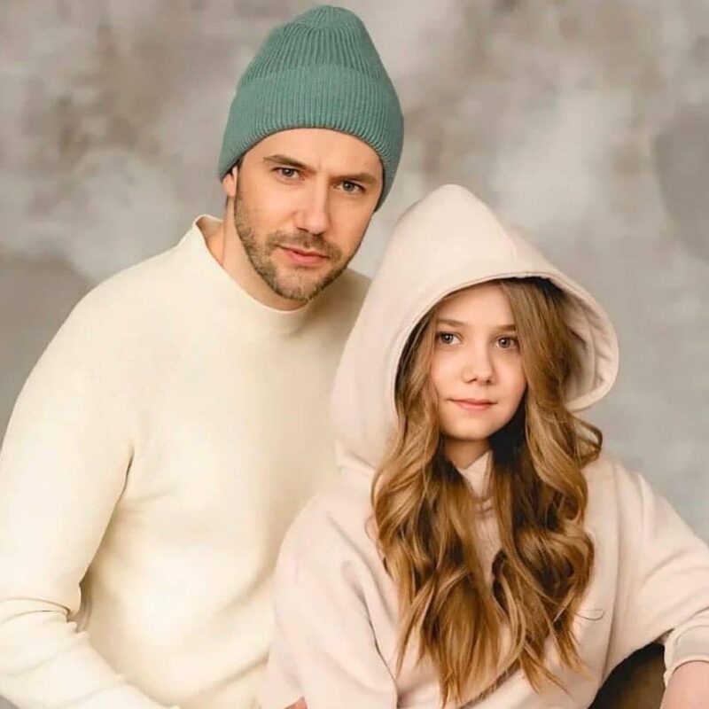 «Она выбрала папу»: почему 16-летняя дочь Татьяны Арнтгольц и Ивана Жидкова переехала к отцу, оставив маму и отчима?