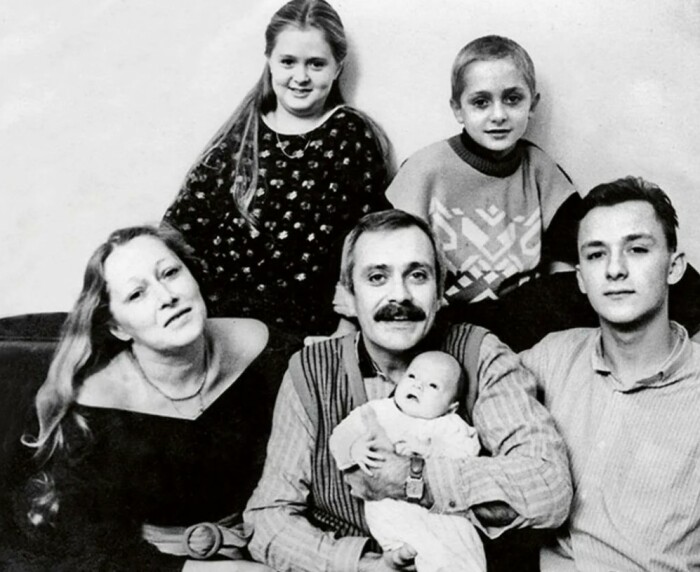 У Никиты Михалкова четверо детей. 