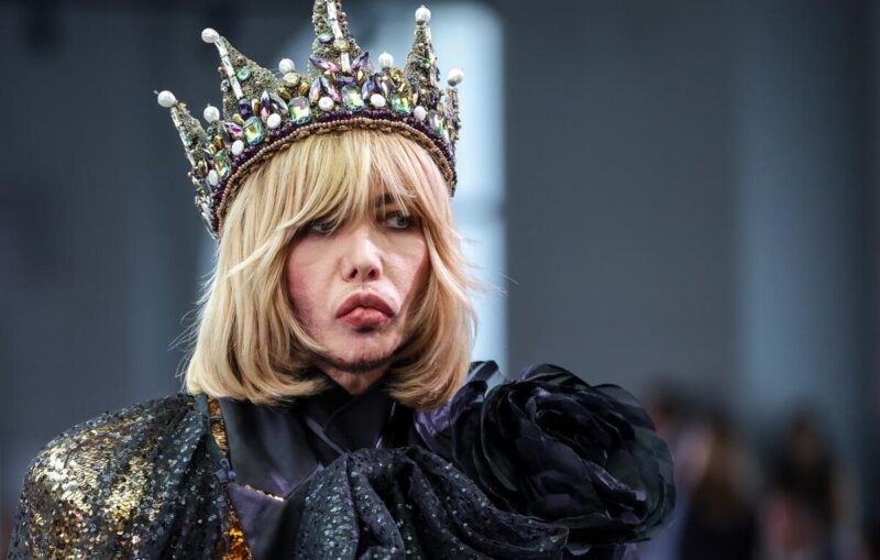 Сергей Зверев сегодня: яркий, но уставший от гламура.