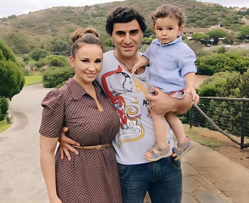  Анфиса Чехова и Гурам Баблиашвили с сыном.