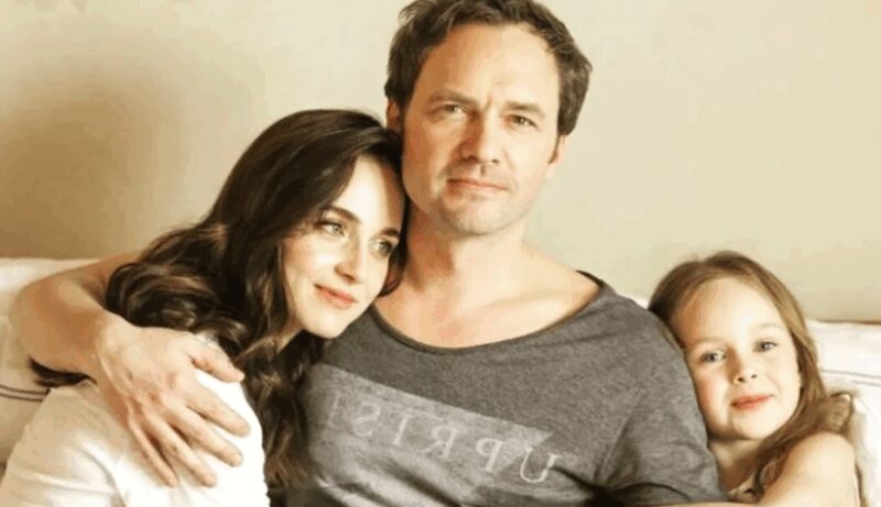 Анна Снаткина и ее дочь Вероника: юная актриса на пути к успеху.