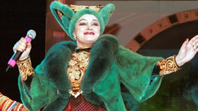Королева народной песни: как 66-летняя Надежда Кадышева выглядит в обычной жизни без пышных нарядов?