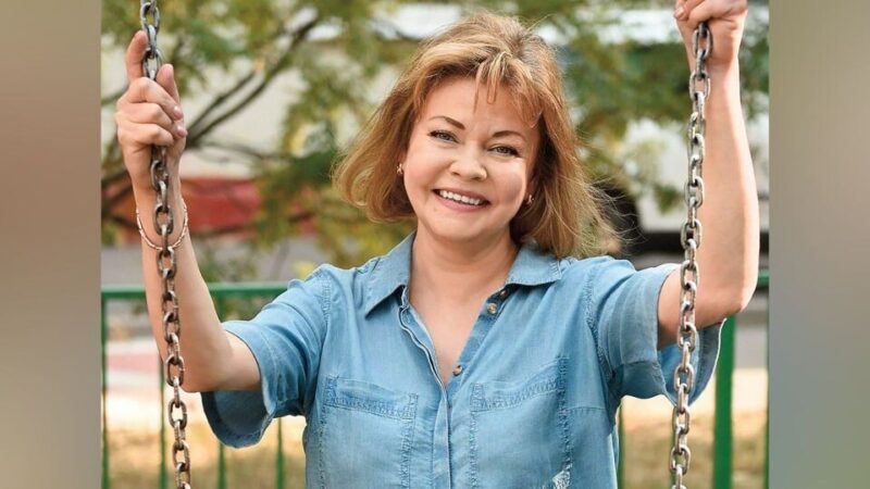 Актриса Анна Назарьева в свои 56 лет не стремится к пластическим операциям