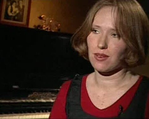 «Я не ищу нового счастья»: как живут сегодня вдова и дочери Владимира Мигули, спустя почти 30 лет после его ухода