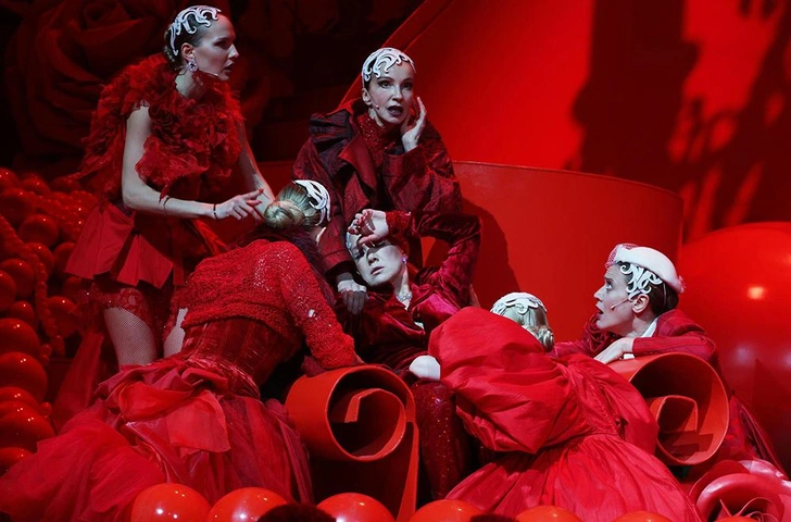 Творчество помогало хореографу двигаться дальше