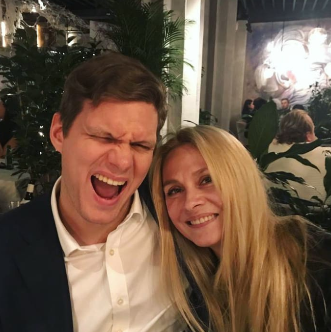 Сын Юлии Крайновой от первого брака — Богдан.