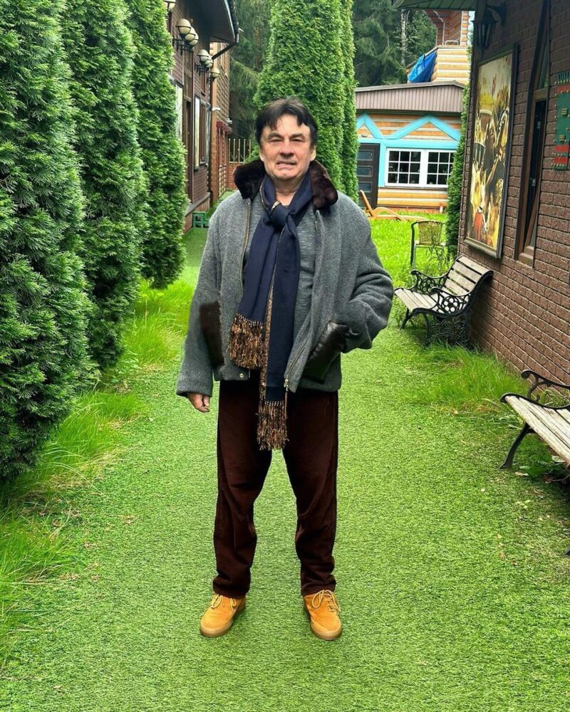 «Единственная официальная жена — не значит любовь всей жизни»: как сложилась судьба Елены Стебеневой, брошенной Александром Серовым после 19 лет брака