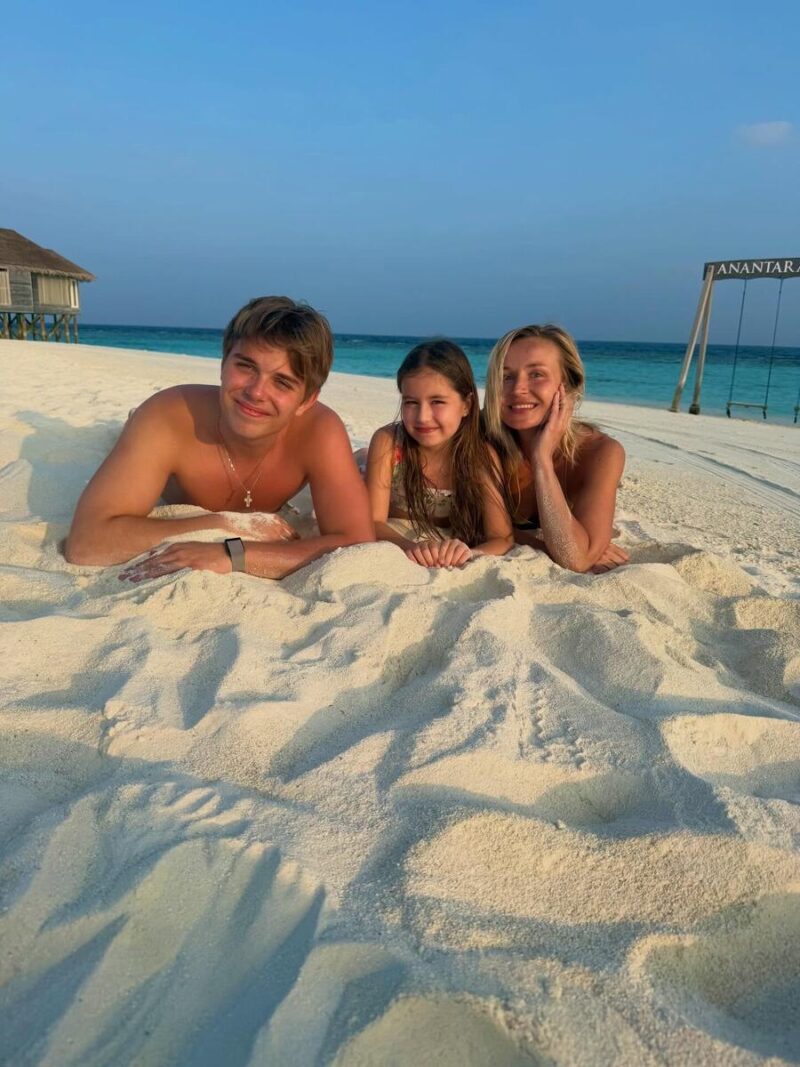 Сын Гагариной вырос красавцем: 18-летний Андрей Кислов покоряет две вершины, но «невеста? Пока только карьера!»