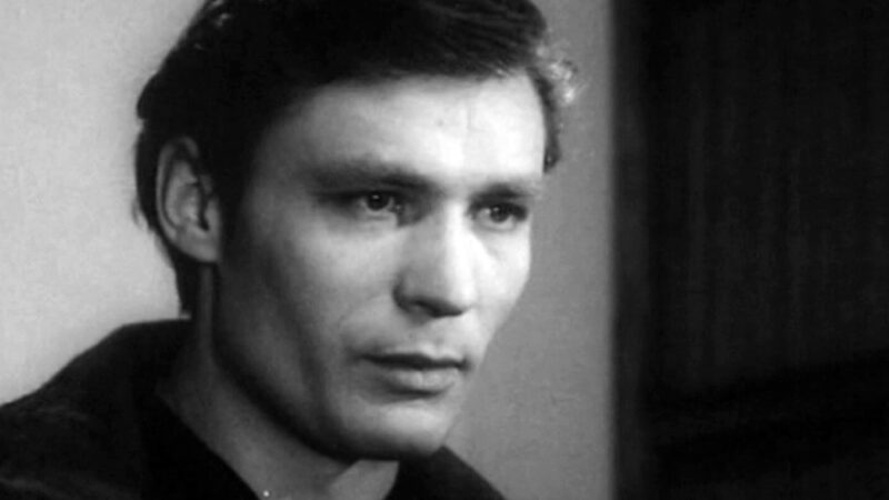 «Его семья омрачала чувства»: почему 79-летний Александр Михайлов 20 лет не разводился с женой ради любовницы