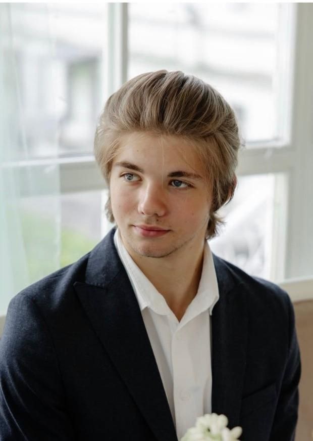 «Это их личное дело»: почему 15-летний сын Дмитрия Певцова ушёл из Суворовского училища, бросив военную карьеру?