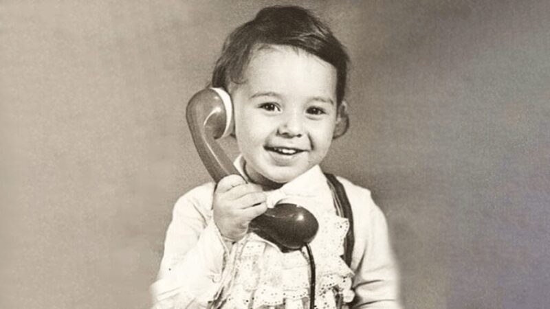 Юный Андрей Малахов в детстве: мечты о сцене вместо скрипки