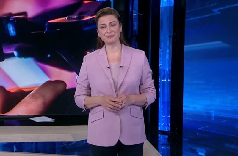 «Для меня он всегда на первом месте»: как 50-летняя Мария Ситтель с пятью детьми сохраняет брак и выглядит моложе своих лет