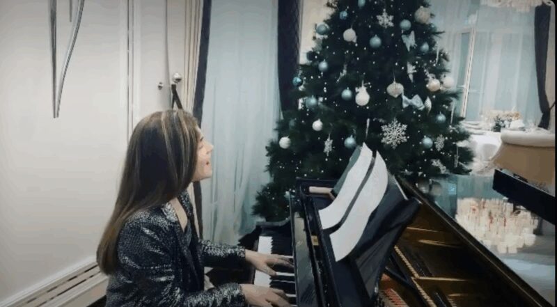 «Сказочный замок»: как выглядит особняк Алсу за 15 лет брака с Яном Абрамовым