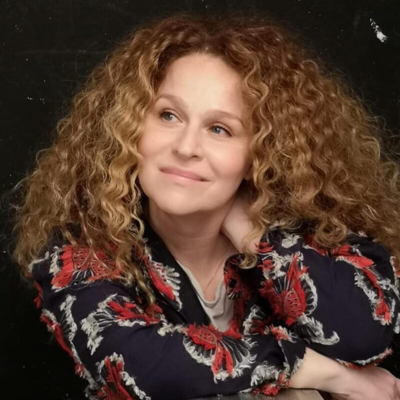 «Я была Ганей или Аней»: как дочь Владимира Стеклова, 53-летняя Агриппина, пережила предательство отца и раннее материнство