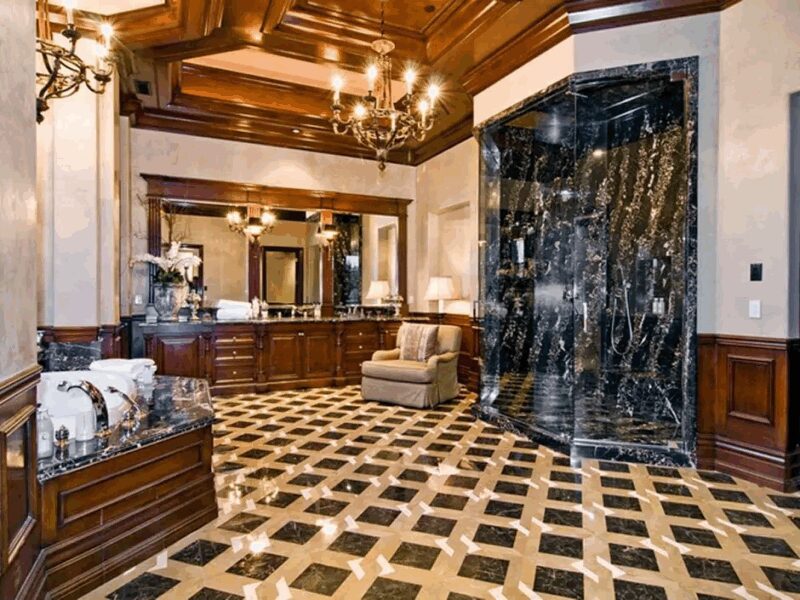 «Сказочный замок»: как выглядит особняк Алсу за 15 лет брака с Яном Абрамовым