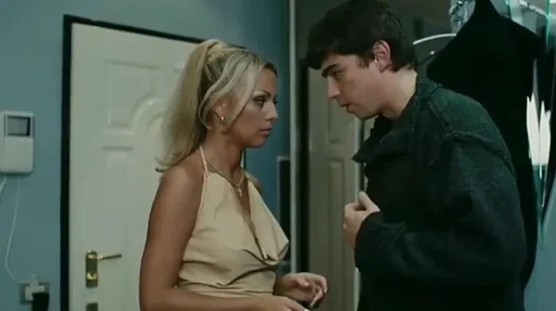 «Не хочу быть как все»: почему 59-летняя Ирина Салтыкова оставила шикарную квартиру на Пречистенке, переехав на Рублевку