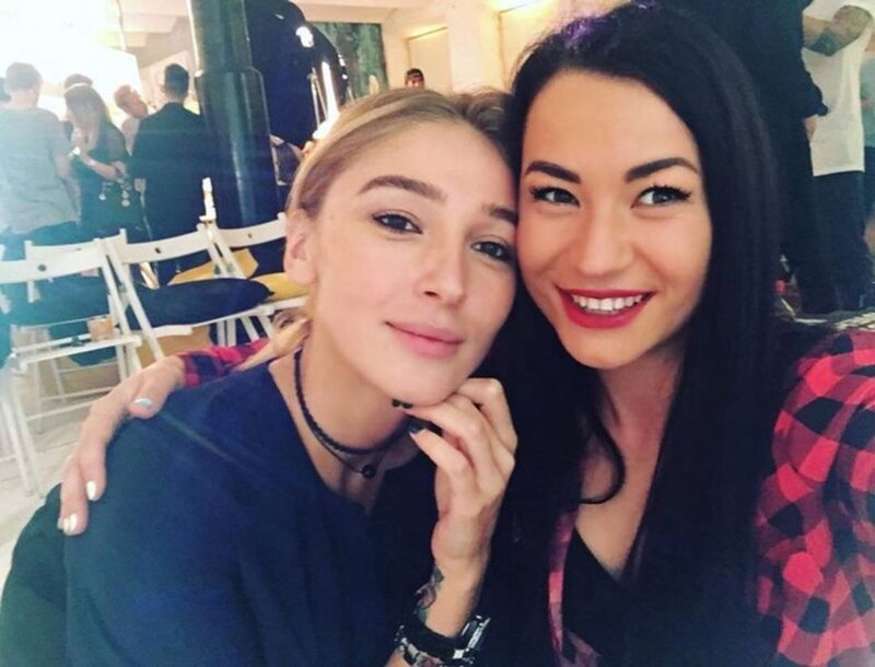 Настя Ивлеева и Ида Галич.