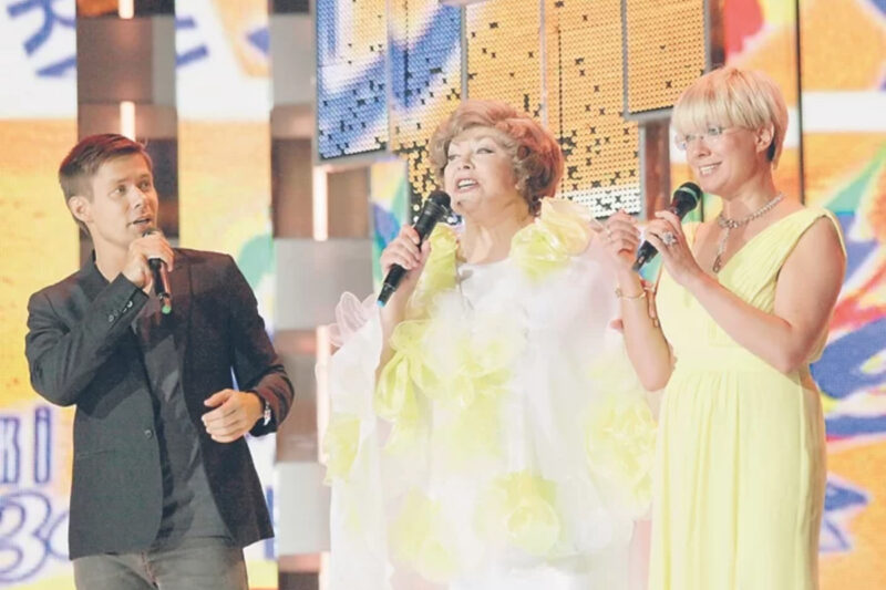 Битва за сына, обиды и уединение: драма семьи Эдиты Пьехи