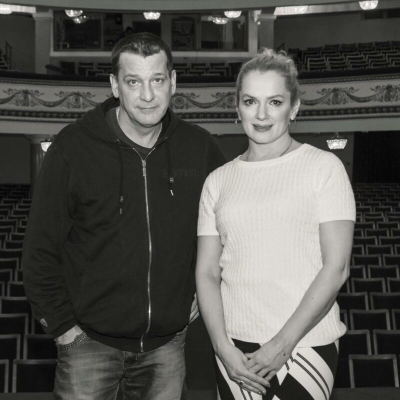 28 лет образцового брака рухнули: Ярослав Бойко развелся с женой после 55-летия, а его внебрачный сын стал актером