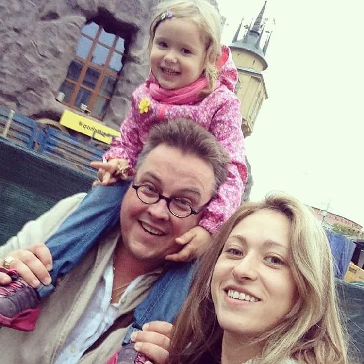 «Её вычеркнули из династии»: как дочь Евгения Дворжецкого вернула громкую фамилию и почему развелась после 2 лет брака