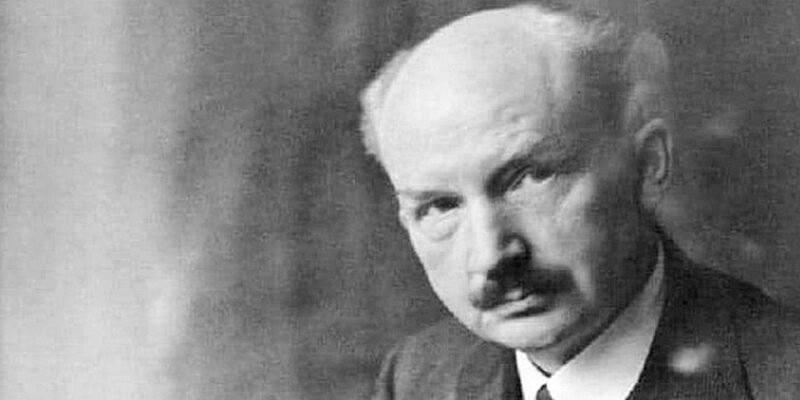 Атомная гонка: почему ошибки врага стали нашим козырем?