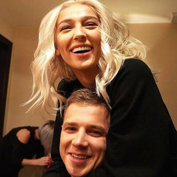 Настя Ивлеева и Олег Майами.