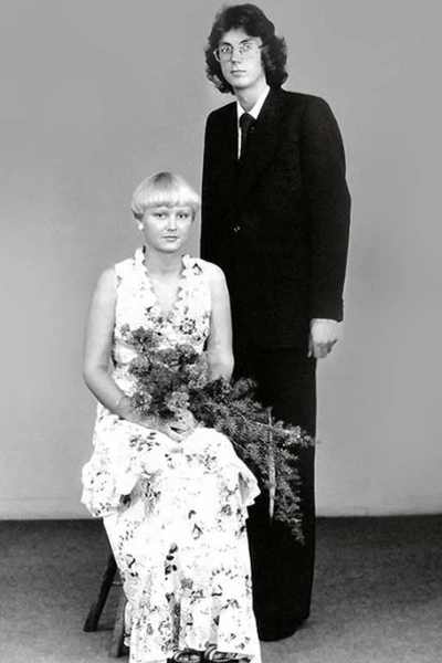 Свадебное платье Анне Вески в дальнейшем использовала для выступлений и съемок клипов